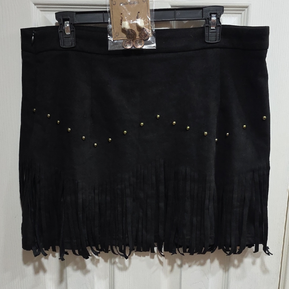 Bundle - Earings And Black Skirt with Fringe and Studs